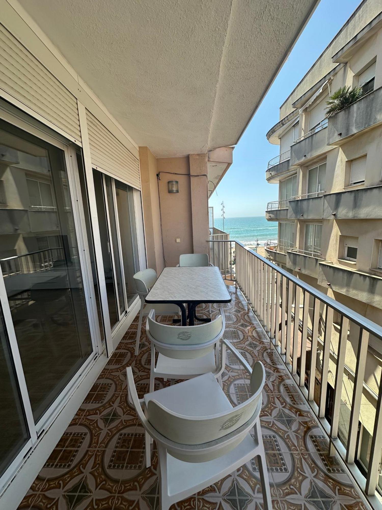 Calafell Beach Apartment Exterior photo